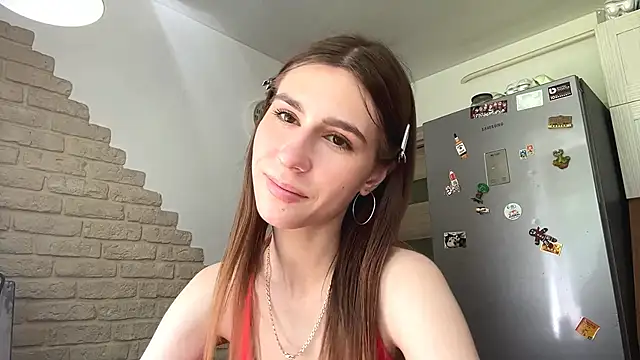 Snapshot of ZaraGuyette chatting on 1, 6, 2026 ZaraGuyette online show from 1, 6, 2026