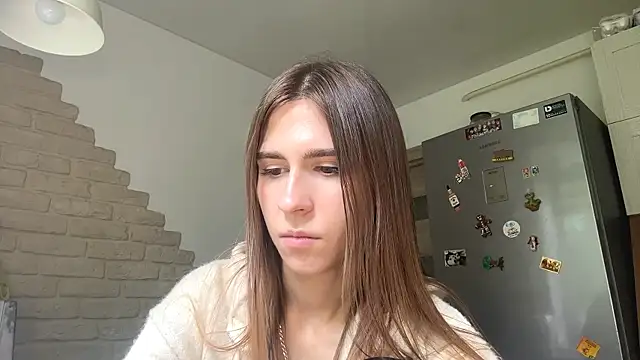 Snapshot of ZaraGuyette chatting on 6, 7, 2026 ZaraGuyette online show from 6, 7, 2026