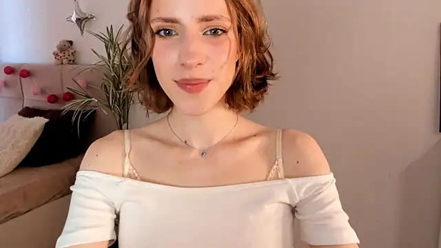 Snapshot of imogensy chatting on 25, 5, 2026 imogensy online show from 25, 5, 2026