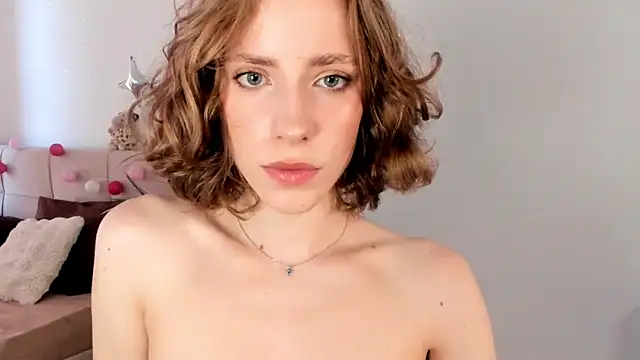 Snapshot of imogensy chatting on 29, 5, 2026 imogensy online show from 29, 5, 2026
