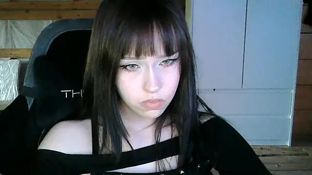 Snapshot of NoirEva chatting on 27, 5, 2026 NoirEva online show from 27, 5, 2026