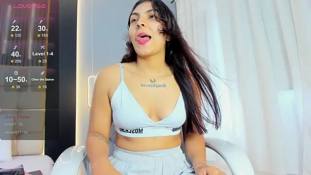 Snapshot of Amara_lune chatting on 27, 5, 2026 Amara lune online show from 27, 5, 2026