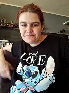 Snapshot of ReadHeardWifee chatting on 27, 5, 2026 ReadHeardWifee online show from 27, 5, 2026
