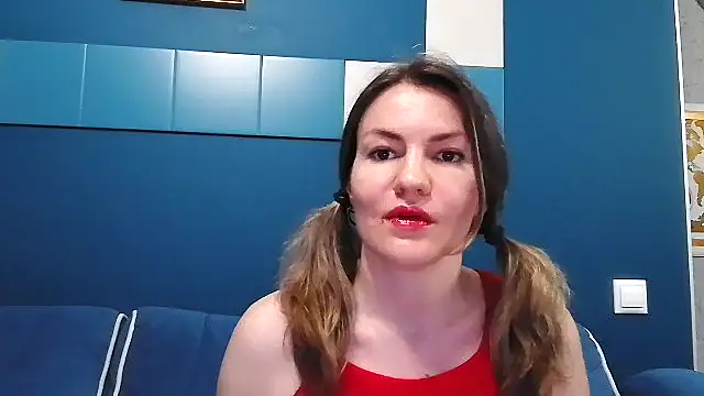 Snapshot of Margarett chatting on 17, 5, 2026 Margarett online show from 17, 5, 2026