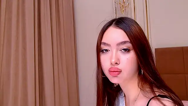 maddie perezz online show from 24, 5, 2026