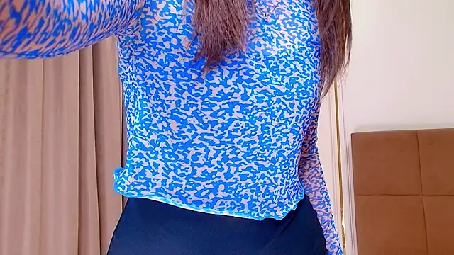 maddie perezz online show from 25, 5, 2026