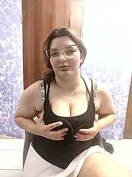 Snapshot of Nika6524 chatting on 16, 5, 2026 Nika6524 online show from 16, 5, 2026