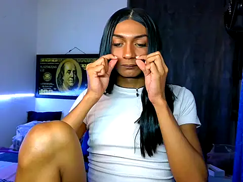 Snapshot of Alexxasexy chatting on 19, 5, 2026 Alexxasexy online show from 19, 5, 2026