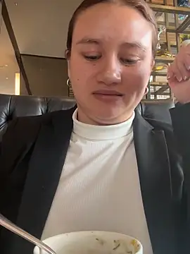 Sami ferrer online show from 16, 5, 2026