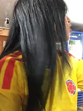Snapshot of Miel_rousse chatting on 9, 7, 2026 Miel rousse online show from 9, 7, 2026