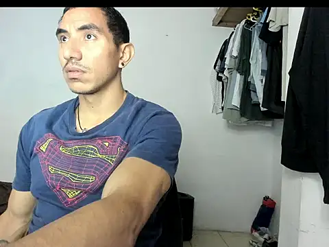 aquiles04 online show from 29, 5, 2026
