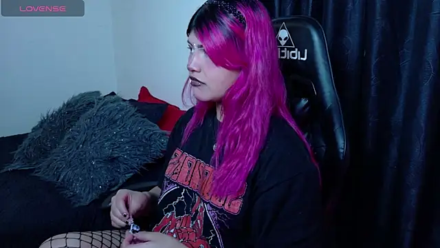 aurora winslow online show from 22, 5, 2026