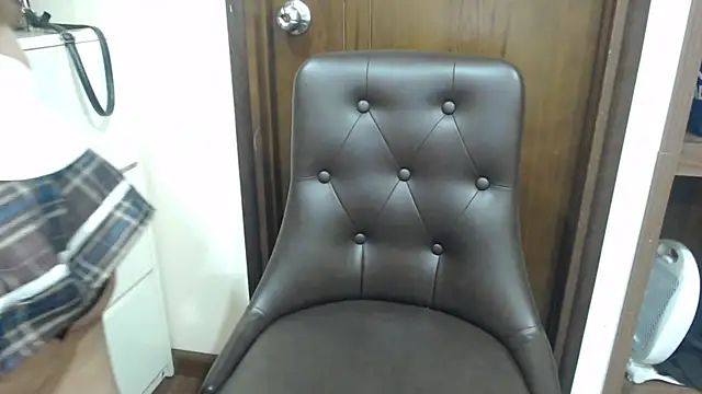 Snapshot of ani-want chatting on 29, 6, 2026 ani-want online show from 29, 6, 2026