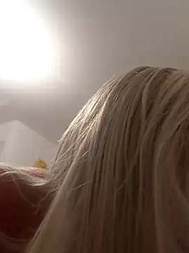 sofigirlgold online show from 15, 5, 2026
