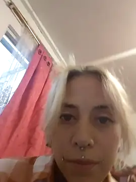 sofigirlgold online show from 16, 5, 2026