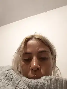 sofigirlgold online show from 22, 5, 2026