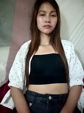 Snapshot of Suly-sweet chatting on 10, 6, 2026 Suly-sweet online show from 10, 6, 2026