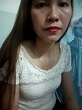 Snapshot of Suly-sweet chatting on 15, 6, 2026 Suly-sweet online show from 15, 6, 2026