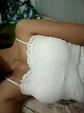 Snapshot of Suly-sweet chatting on 25, 6, 2026 Suly-sweet online show from 25, 6, 2026