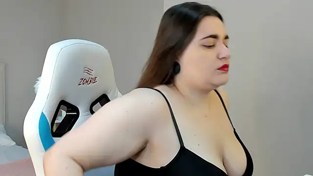 Snapshot of Ayleen_Gece chatting on 21, 5, 2026 Ayleen Gece online show from 21, 5, 2026