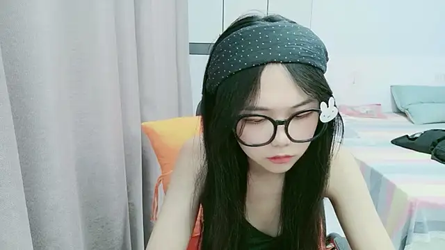 Snapshot of xiaoxiaoyu030 chatting on 13, 7, 2026 xiaoxiaoyu030 online show from 13, 7, 2026