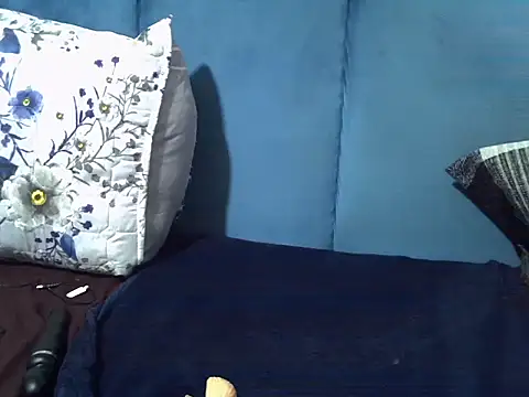 Snapshot of Queenleahx chatting on 26, 5, 2026 Queenleahx online show from 26, 5, 2026