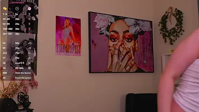 Snapshot of LanelleFreemyer chatting on 10, 6, 2026 LanelleFreemyer online show from 10, 6, 2026
