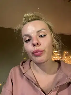 Snapshot of MissAnabel_ chatting on 27, 5, 2026 MissAnabel online show from 27, 5, 2026