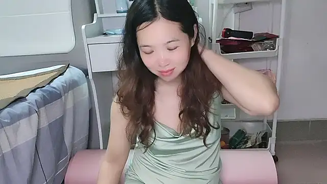 Snapshot of F-Yingying chatting on 22, 5, 2026 F-Yingying online show from 22, 5, 2026