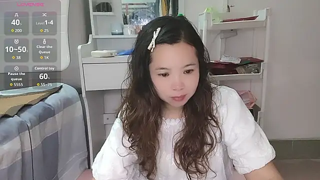 Snapshot of F-Yingying chatting on 23, 5, 2026 F-Yingying online show from 23, 5, 2026
