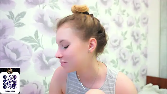 Snapshot of Sairallyn chatting on 13, 7, 2026 Sairallyn online show from 13, 7, 2026