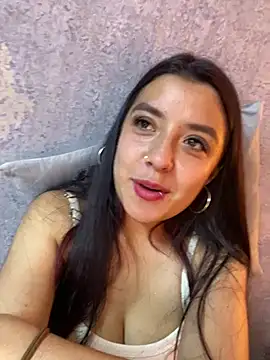 Megan pink18 online show from 15, 7, 2026