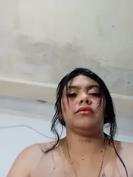 Snapshot of luxuryluna chatting on 5, 7, 2026 luxuryluna online show from 5, 7, 2026