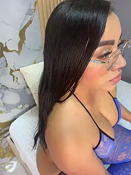 Snapshot of emily-Hornyy chatting on 16, 7, 2026 emily-Hornyy online show from 16, 7, 2026