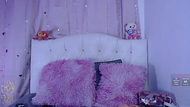 Snapshot of BLONDIE_TATIS chatting on 13, 7, 2026 BLONDIE TATIS online show from 13, 7, 2026