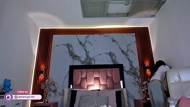 Snapshot of Cherryblossom18_ chatting on 22, 5, 2026 Cherryblossom18 online show from 22, 5, 2026