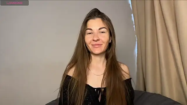 Snapshot of Sofiamill_ chatting on 2, 6, 2026 Sofiamill online show from 2, 6, 2026