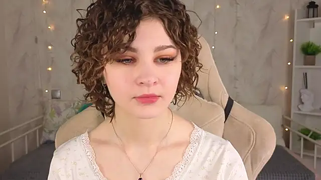 Kira  Fluffy online show from 30, 5, 2026