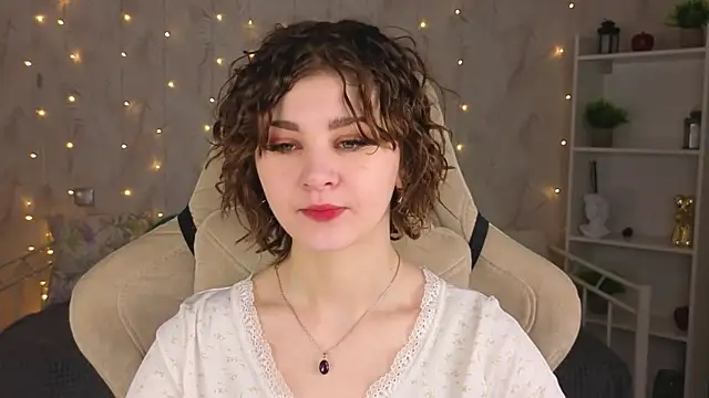 Kira  Fluffy online show from 31, 5, 2026