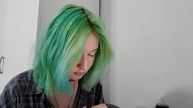 Snapshot of HunXena chatting on 24, 5, 2026 HunXena online show from 24, 5, 2026