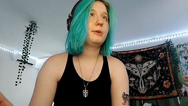 Snapshot of HunXena chatting on 9, 6, 2026 HunXena online show from 9, 6, 2026