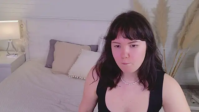 Ariella  cute online show from 31, 5, 2026