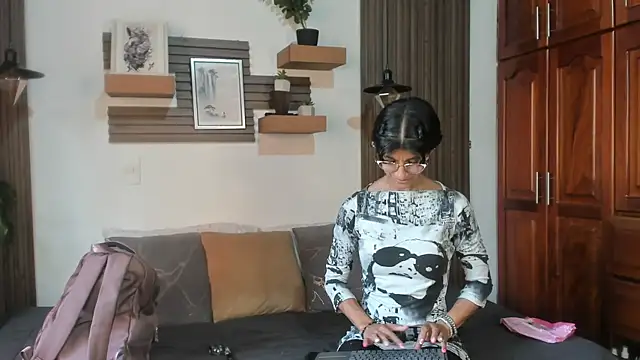 Snapshot of Evaa_campbell chatting on 29, 5, 2026 Evaa campbell online show from 29, 5, 2026