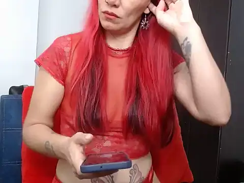 Snapshot of red_milf_ chatting on 27, 5, 2026 red milf online show from 27, 5, 2026
