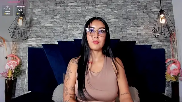 Snapshot of Alaia_22 chatting on 26, 5, 2026 Alaia 22 online show from 26, 5, 2026