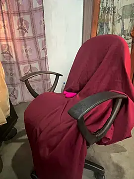 Snapshot of Inuchethi chatting on 4, 2, 2025 Inuchethi online show from 4, 2, 2025