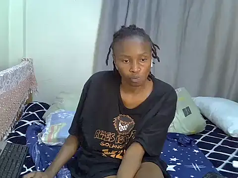 Snapshot of Sexxyjey chatting on 22, 5, 2026 Sexxyjey online show from 22, 5, 2026
