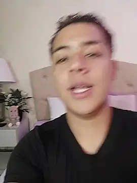 Snapshot of Darian_laforteza chatting on 22, 5, 2026 Darian laforteza online show from 22, 5, 2026