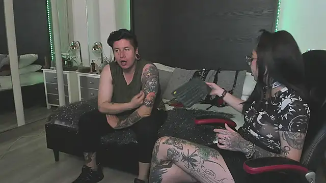 Snapshot of inkedsinners_ chatting on 20, 5, 2026 inkedsinners online show from 20, 5, 2026