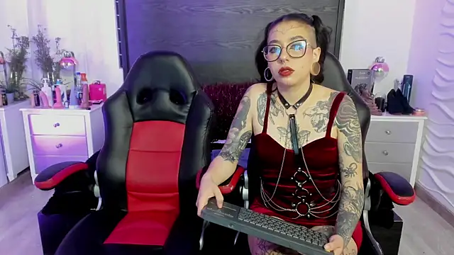 Snapshot of inkedsinners_ chatting on 24, 6, 2026 inkedsinners online show from 24, 6, 2026